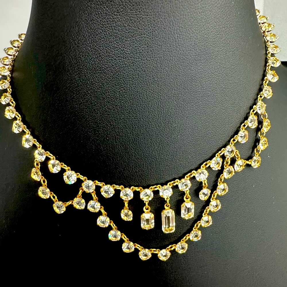 Drippy Rhinestone scalloped emerald cut‎ necklace